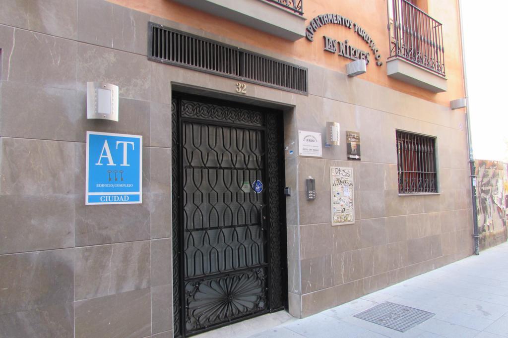 Apartamentos Turisticos Las Nieves Granada Exteriör bild